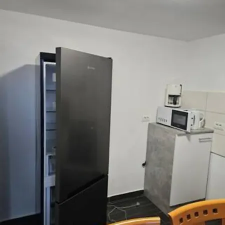 Schoene Vollausgestattete Monteurs- Gaestewohnung In Der Gartenstadt Und Naehe Geiseltalsee 2407 *